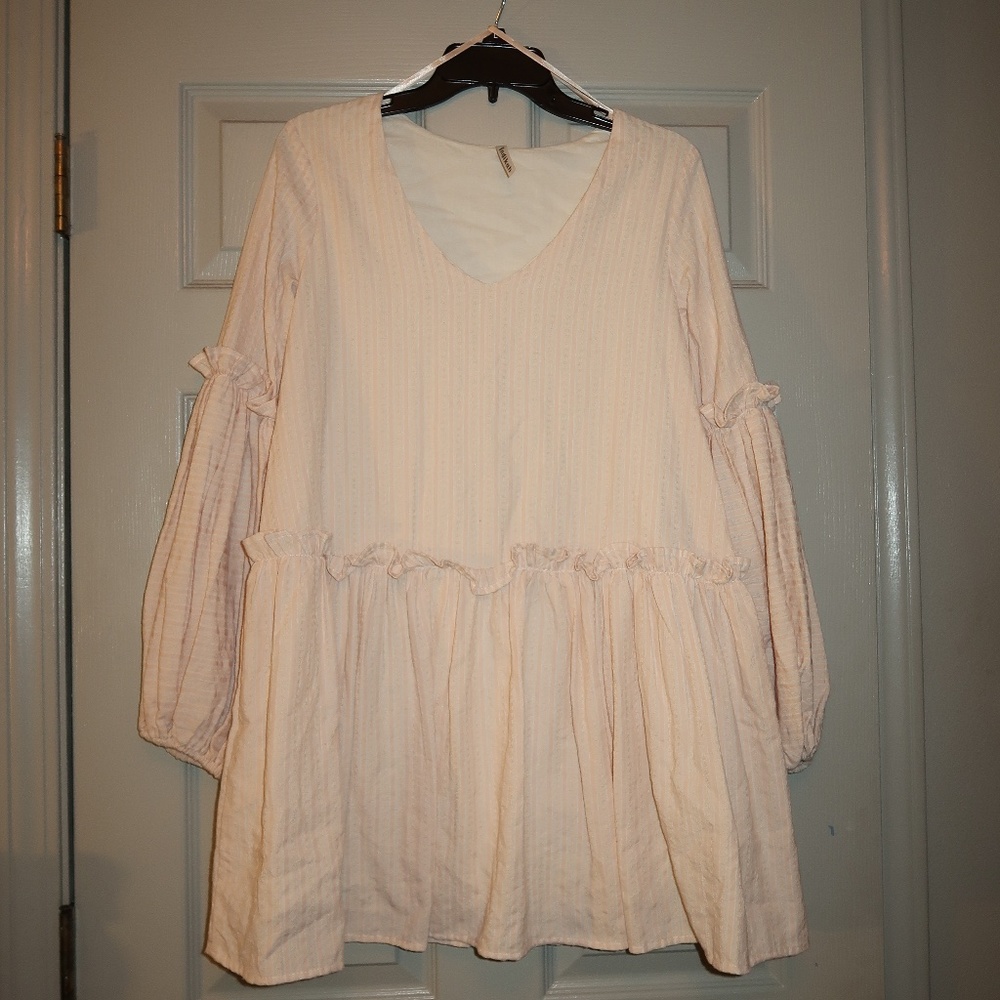 Long sleeve patterned ruffle dress